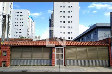 Casa para alugar com 336m², 5 quartos e 4 vagasFachada