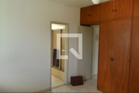 Casa à venda com 270m², 3 quartos e 5 vagas Casa à venda com 270m², 3 quartos e 5 vagasSuíte
