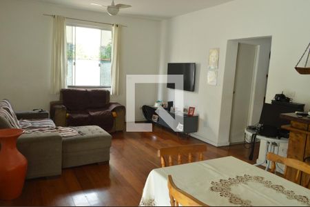 Sala de casa à venda com 3 quartos, 270m² em Pechincha, Rio de Janeiro