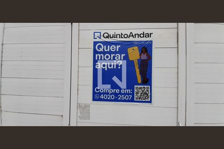 Casa à venda com 270m², 3 quartos e 5 vagas Casa à venda com 270m², 3 quartos e 5 vagasPlaca