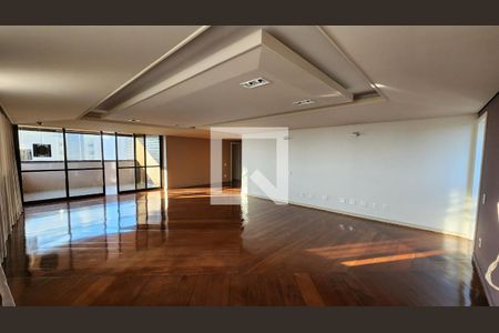Apartamento à venda com 4 quartos, 255m² em Anhangabaú, Jundiaí