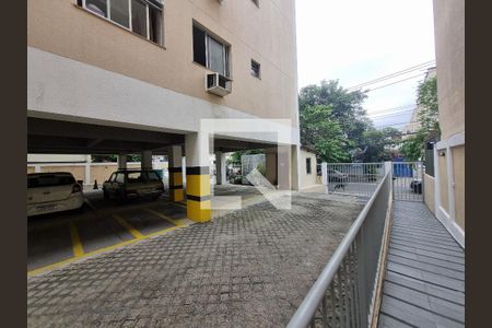 Apartamento para alugar com 120m², 2 quartos e 1 vaga Apartamento para alugar com 120m², 2 quartos e 1 vagaFachada e portaria