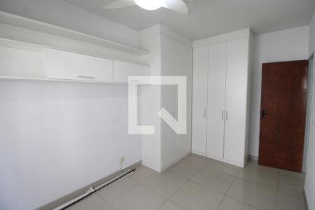 Quarto 1 de apartamento para alugar com 2 quartos, 120m² em Praça Seca, Rio de Janeiro