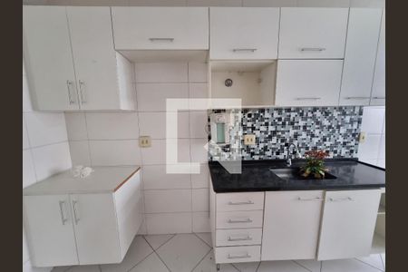 Apartamento para alugar com 120m², 2 quartos e 1 vaga Apartamento para alugar com 120m², 2 quartos e 1 vagaCozinha