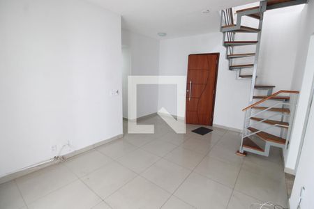 Sala de apartamento para alugar com 2 quartos, 120m² em Praça Seca, Rio de Janeiro