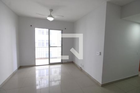 Sala de apartamento para alugar com 2 quartos, 120m² em Praça Seca, Rio de Janeiro