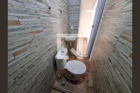 Apartamento para alugar com 120m², 2 quartos e 1 vaga Apartamento para alugar com 120m², 2 quartos e 1 vagaBanheiro da cobertura