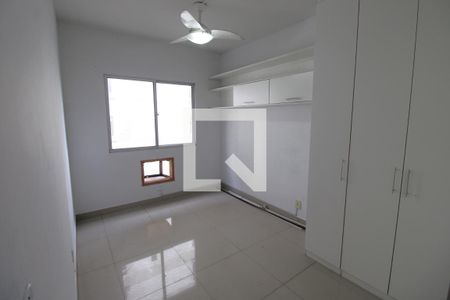 Quarto 1 de apartamento para alugar com 2 quartos, 120m² em Praça Seca, Rio de Janeiro