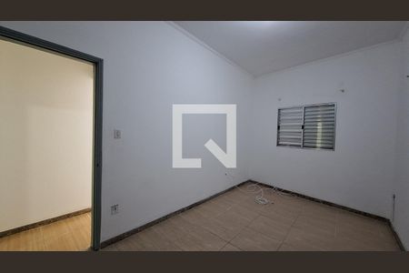 Quarto de casa para alugar com 2 quartos, 80m² em Guilhermina, Praia Grande