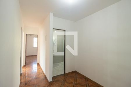 Corredor de casa para alugar com 2 quartos, 200m² em Campo Grande, Rio de Janeiro