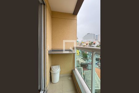 Varanda de apartamento para alugar com 2 quartos, 55m² em Vila Barros, Barueri