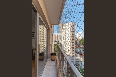 Sacada da Sala de apartamento à venda com 2 quartos, 67m² em Vila Gumercindo, São Paulo