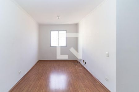 Sala de apartamento para alugar com 3 quartos, 70m² em Vila Fatima, São Paulo