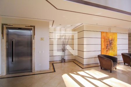 Hall de apartamento para alugar com 3 quartos, 135m² em Jardim Anália Franco, São Paulo