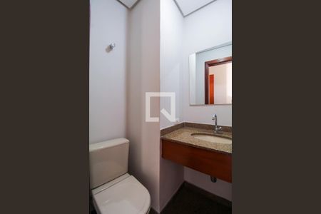 Lavabo de apartamento para alugar com 3 quartos, 135m² em Jardim Anália Franco, São Paulo