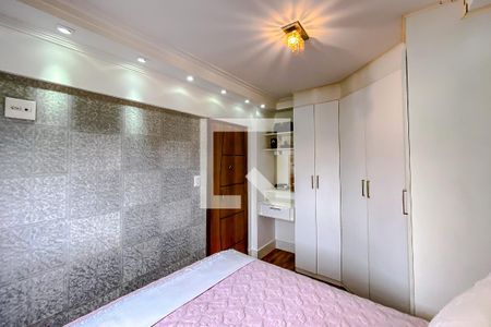 Apartamento à venda com 120m², 3 quartos e 1 vagaQuarto 2