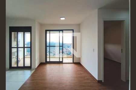 Sala de apartamento para alugar com 2 quartos, 55m² em Vila Anastácio, São Paulo