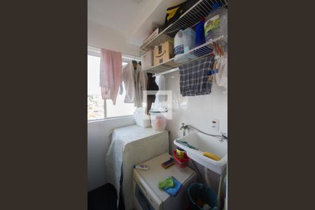 Apartamento para alugar com 54m², 2 quartos e 1 vagaÁrea de Serviço