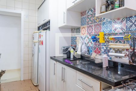 Apartamento para alugar com 74m², 2 quartos e 1 vagaCozinha