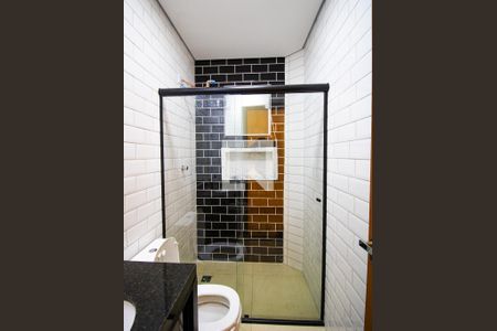 Banheiro da Suíte de apartamento para alugar com 1 quarto, 33m² em Vila Gustavo, São Paulo