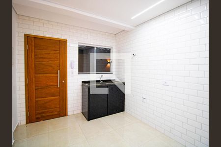 Cozinha de apartamento para alugar com 1 quarto, 33m² em Vila Gustavo, São Paulo