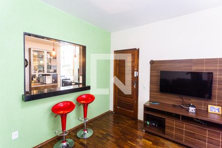 Sala de apartamento à venda com 3 quartos, 80m² em Floresta, Belo Horizonte