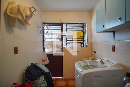 Casa à venda com 150m², 4 quartos e 2 vagas Casa à venda com 150m², 4 quartos e 2 vagasÁrea de Serviço