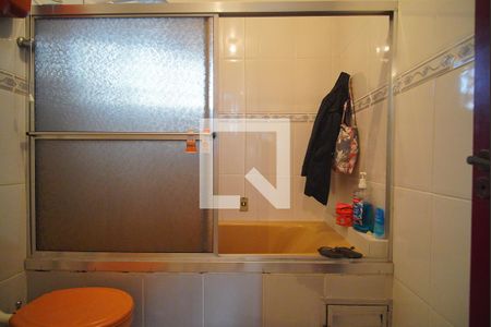 Casa à venda com 150m², 4 quartos e 2 vagas Casa à venda com 150m², 4 quartos e 2 vagasBanheiro 1