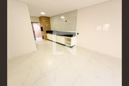 Sala/Cozinha de casa para alugar com 2 quartos, 109m² em Ingleses do Rio Vermelho, Florianópolis