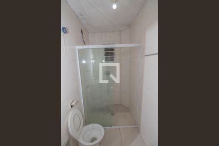 Casa à venda com 241m², 2 quartos e 2 vagasBanheiro