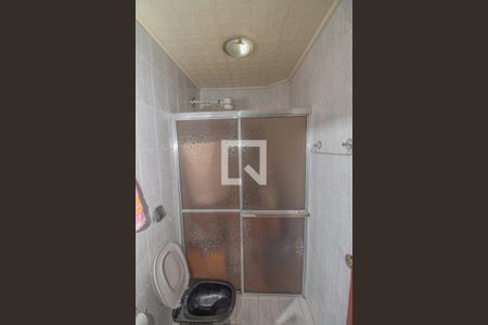 Casa à venda com 241m², 2 quartos e 2 vagasBanheiro