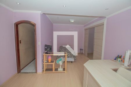 Casa à venda com 241m², 2 quartos e 2 vagasQuarto