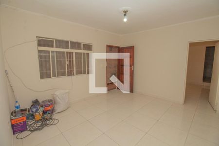 Quarto de casa à venda com 2 quartos, 241m² em Jardim Ângela (zona Leste), São Paulo