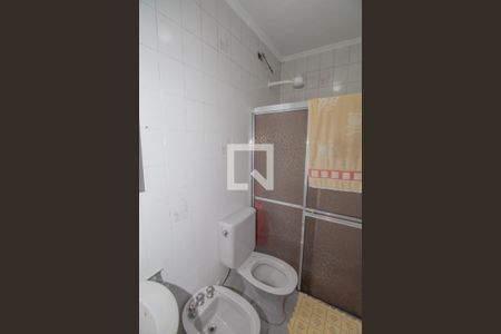 Casa à venda com 241m², 2 quartos e 2 vagasBanheiro