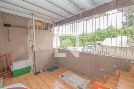 Casa à venda com 241m², 2 quartos e 2 vagasÁrea de serviço