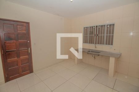 Casa à venda com 241m², 2 quartos e 2 vagasCozinha