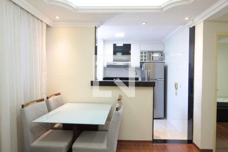 Sala de apartamento à venda com 2 quartos, 44m² em Serrano, Belo Horizonte