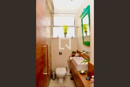 Lavabo  de apartamento à venda com 3 quartos, 127m² em Lagoa, Rio de Janeiro
