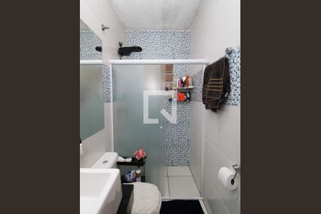 Casa à venda com 136m², 3 quartos e 2 vagasBanheiro