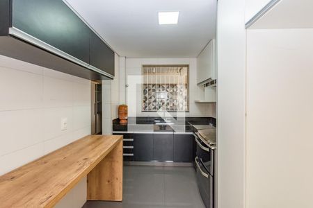 Apartamento para alugar com 160m², 3 quartos e 2 vagasCozinha