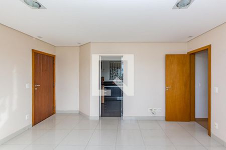 Sala de apartamento para alugar com 3 quartos, 160m² em Nova Suíça, Belo Horizonte