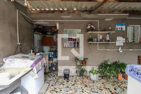 Casa à venda com 110m², 2 quartos e 2 vagas Casa à venda com 110m², 2 quartos e 2 vagasÁrea de Serviço