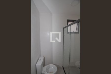 Banheiro de apartamento para alugar com 1 quarto, 31m² em Vila Divina Pastora, São Paulo