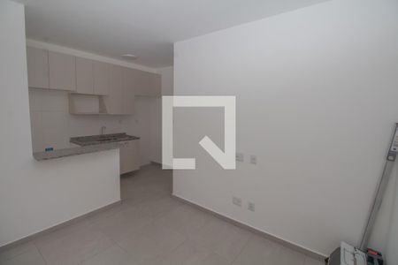 Sala de apartamento para alugar com 1 quarto, 31m² em Vila Divina Pastora, São Paulo