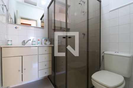 Banheiro da Suíte de apartamento para alugar com 3 quartos, 138m² em Lapa, São Paulo