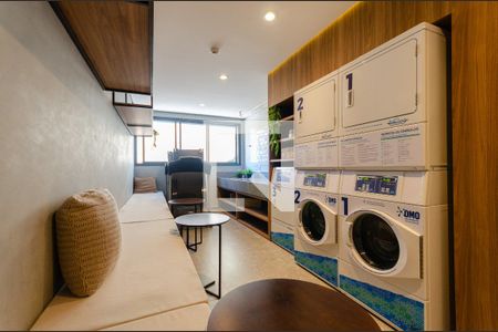 Studio para alugar com 27m², 1 quarto e sem vaga Studio para alugar com 27m², 1 quarto e sem vagaLavanderia