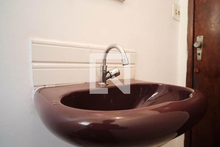 Casa à venda com 150m², 4 quartos e 2 vagasLavabo