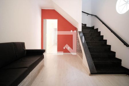 Sala de casa à venda com 4 quartos, 150m² em Cidade Patriarca, São Paulo