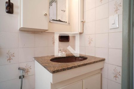 Casa à venda com 150m², 4 quartos e 2 vagasBanheiro 3