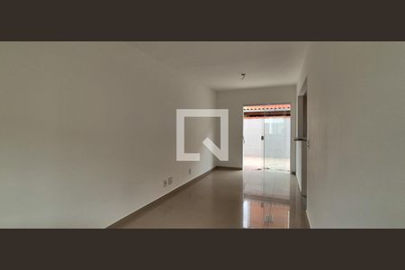 Sala de casa de condomínio à venda com 3 quartos, 85m² em Vargem Pequena, Rio de Janeiro